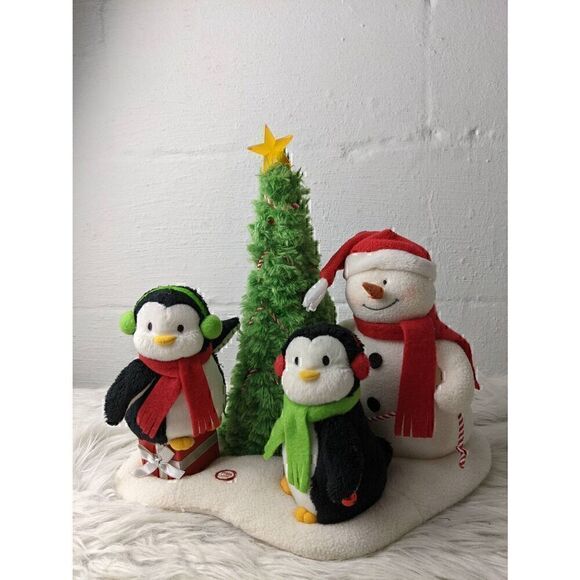 ‎Hallmark Jingle Pals Very Merry Trio Animated Musical Snowman Penguin 2006 - Picture 1 of 5